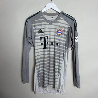 FC Bayern Munich Adidas-Trikot