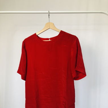 red shirt