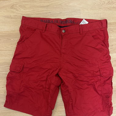 Kurze Sommerhose Rot