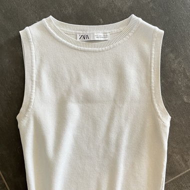Zara Sleeveless Top