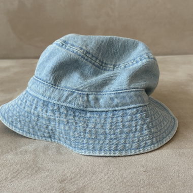 Chapeau en jean