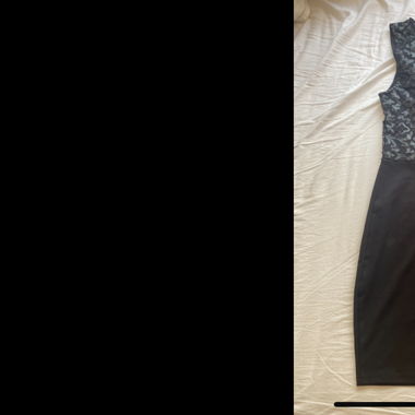 Schwarzes Kleid