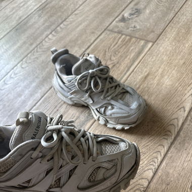 Balenciaga Track