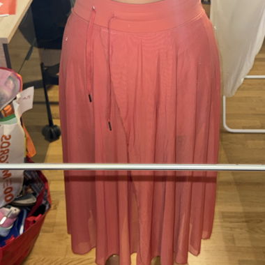 Rock mit integrierter Pants