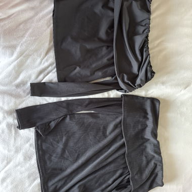 Confezione da 2 maglioni neri, spalle scoperte