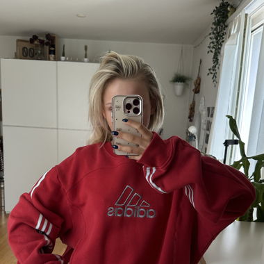 Vintage Adidas Sweater