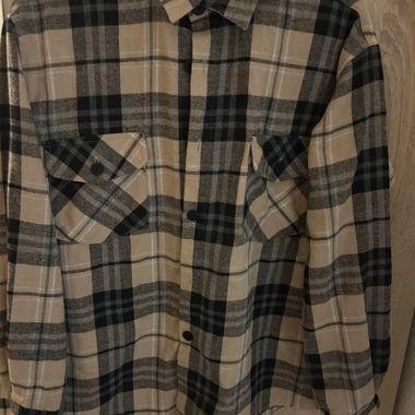 Camicia taglia XXS ma veste come una S