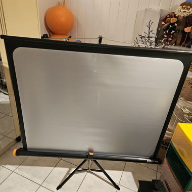 Ecran de projection sur pied
