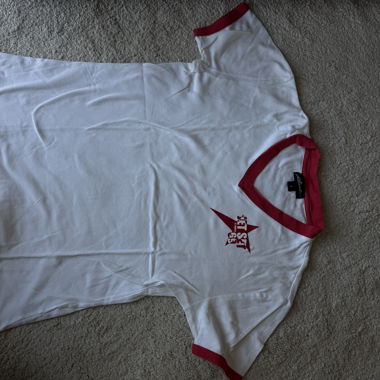 Jet Set V-Neck T-Shirt