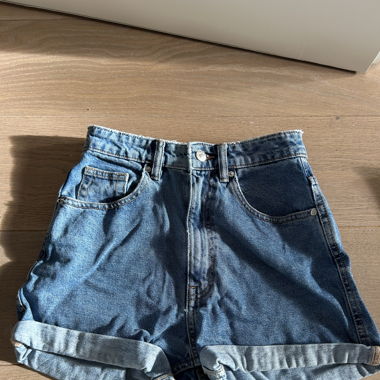 Blue Mom Jeans Shorts 