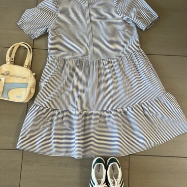 Robe rayee bleu et blanc