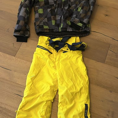 Kids Ski Outfit