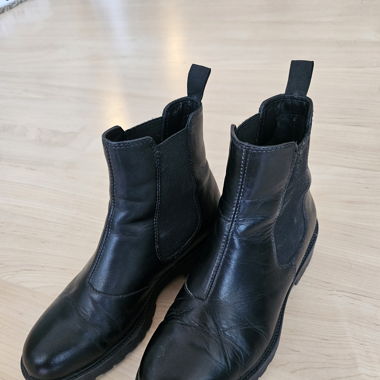 Vagabond Boots