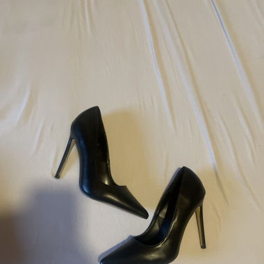 Schwarze Pumps