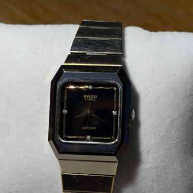 Elegant RADO Diastar Vintage Quartz with 4 Stones