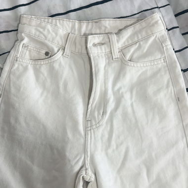 White jeans 