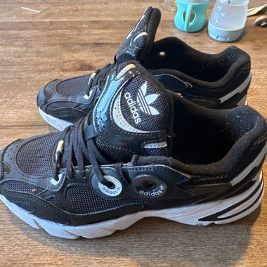 Adidas schuh selten getragen