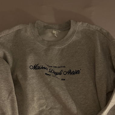 rome sweatshirt🎀