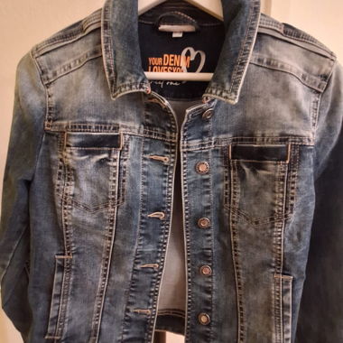 Veste en jean raccourcie