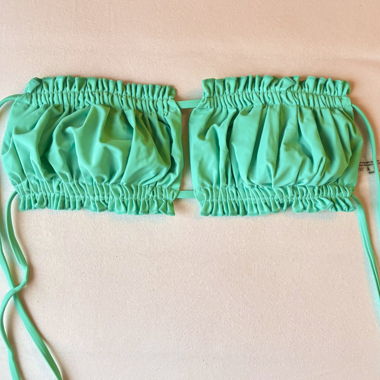 Top bikini verde