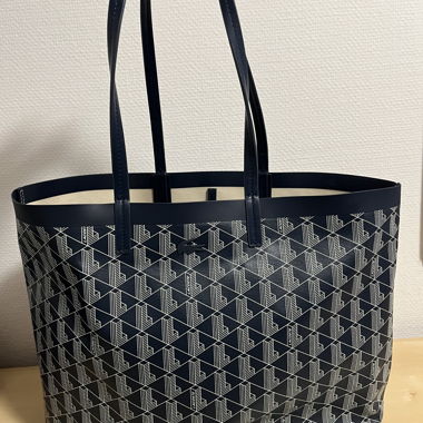 Sac Lacoste