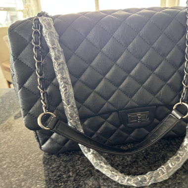 Grand sac noir style Chanel 