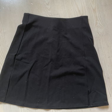 H&M Black Skirt