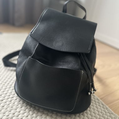 Zara schwarzer Rucksack