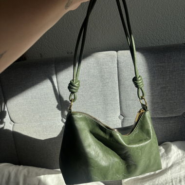 Sac à main en cuir vert