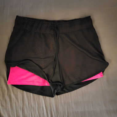 Kurze Sporthose