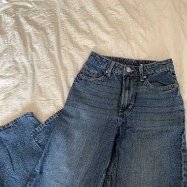 Baggy jeans