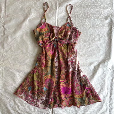 “Cecy” floral paisley flowy mesh cami top
