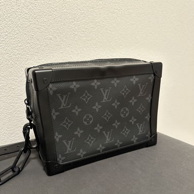 Louis vuitton trunk bag