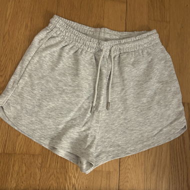 Grey Sweatshorts