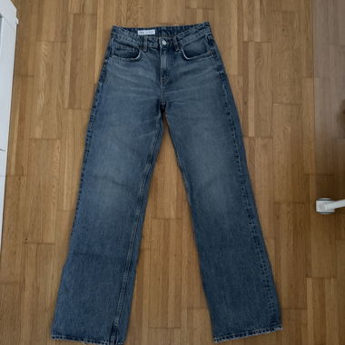 Zara Jeans