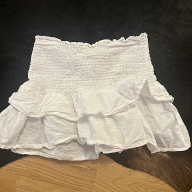 mini skirt