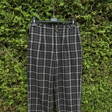 Hose mit Karomustet