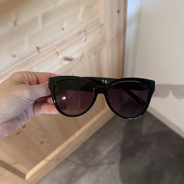 Schwarze Sonnenbrille
