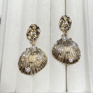 New Beautiful Shell Earrings Stainless Steel