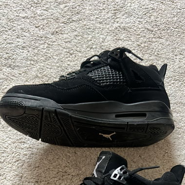 Jordan 4 Black