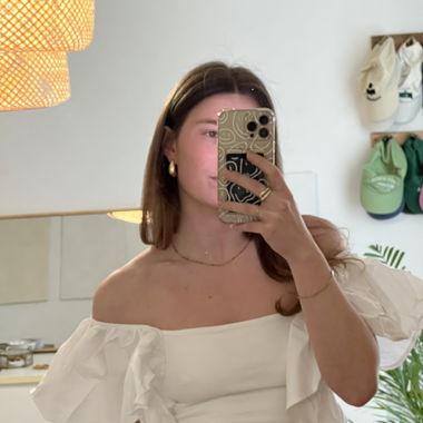 Blouse with Puffy Sleeves