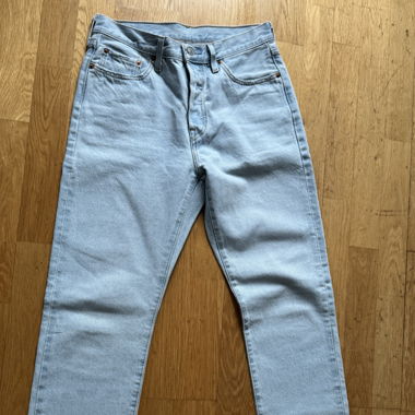 Levis jeans