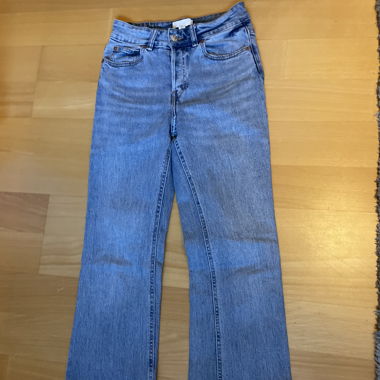 Flared Jeans