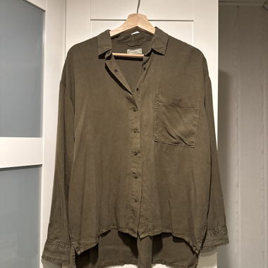 Khaki Bluse