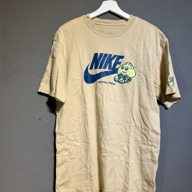 T-shirt beige Nike