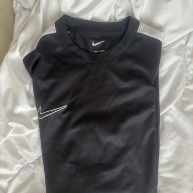 Nike haut sport