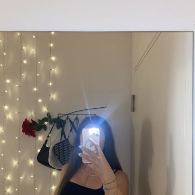 Top schwarz