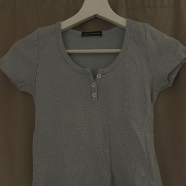 Brandy Melville blaues gemustertes Shirt