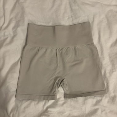 H&M Move kurze Sportleggings