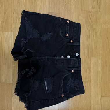 Levi's schwarze Denim Shorts
